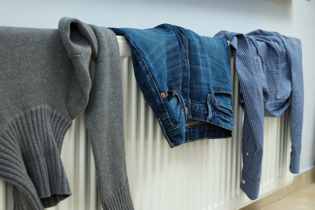 Winter laundry warning: Avoid drying clothes on radiators