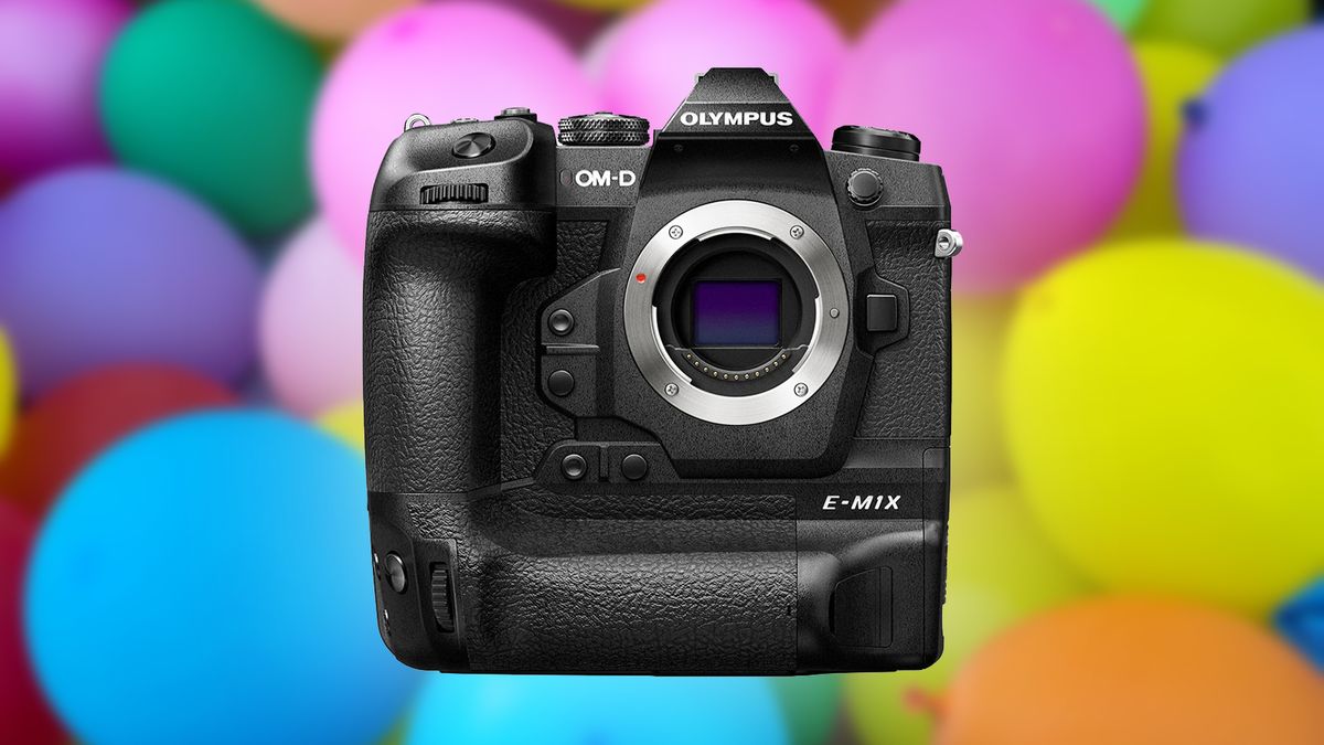 Olympus skończył 100 lat. Wszystkiego najlepszego! 1