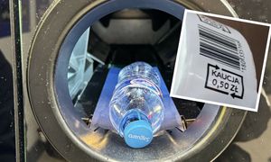 Nowy sposób na butelkomaty. Policjant ostrzega przed karą