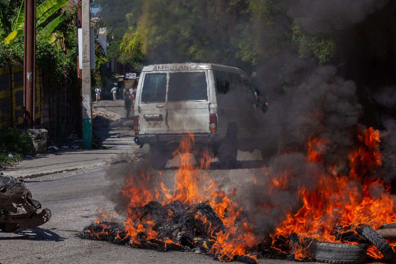 Violence in the streets of the capital of Haiti