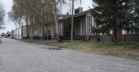 Ukradli profile aluminiowe warte 400 tysięcy złotych. Skradziony łup przewozili wypożyczonym busem