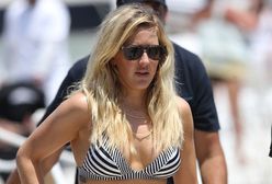 Ellie Goulding w bikini pochwaliła się efektami ćwiczeń