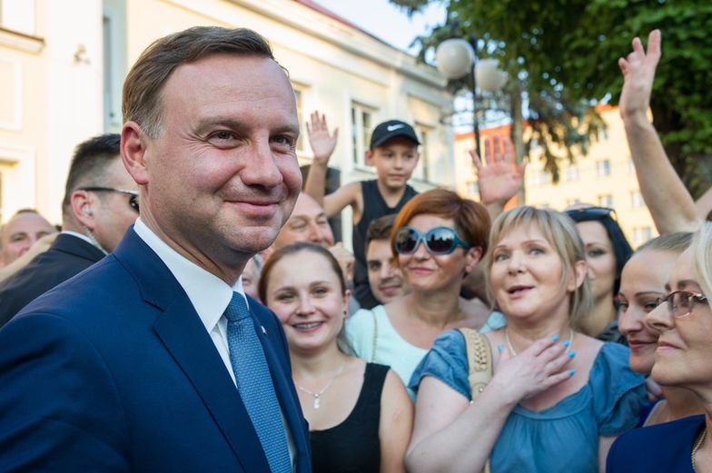 Prezydent Duda chce obniżyć wiek emerytalny. Kiedy przejdziemy na emeryturę?