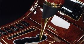 Maybach – złoto zamiast chromu