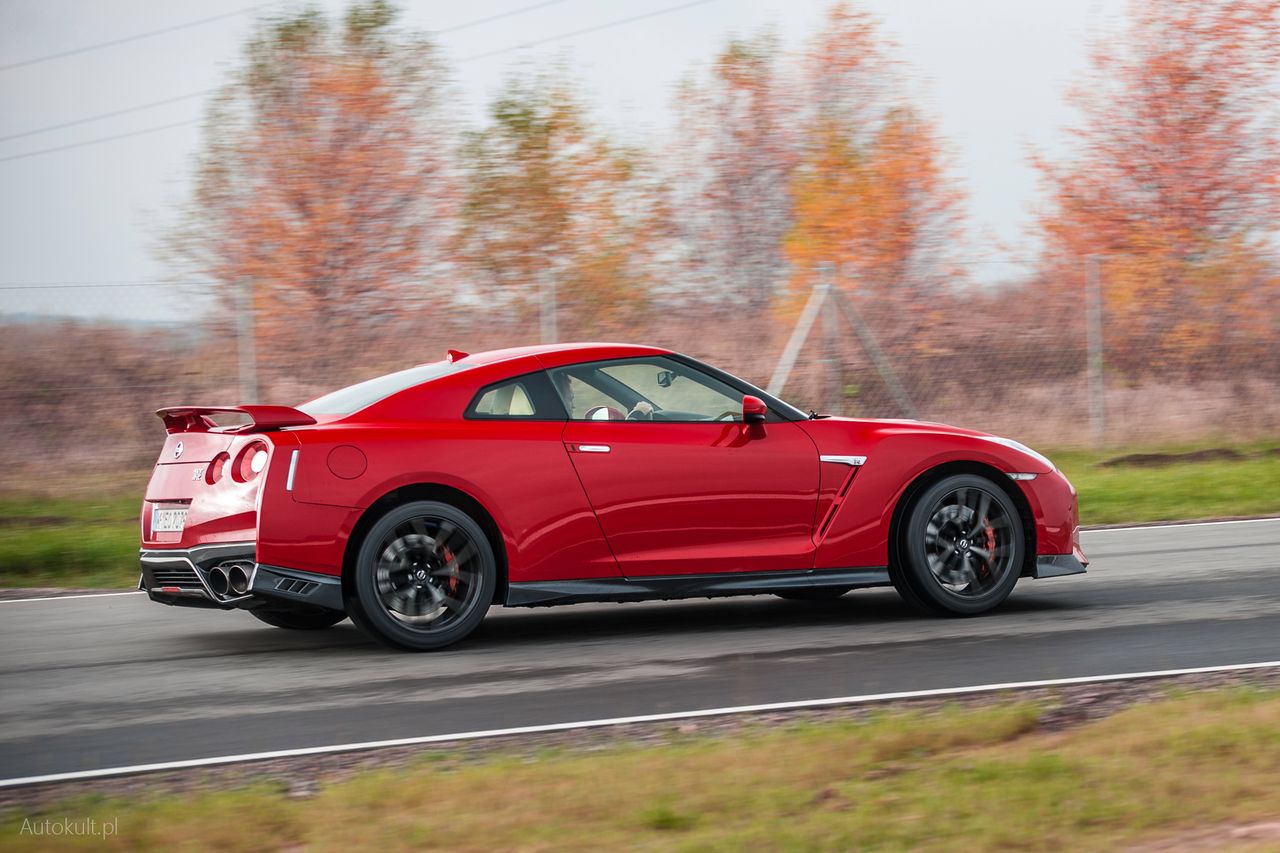 Nissan GT-R