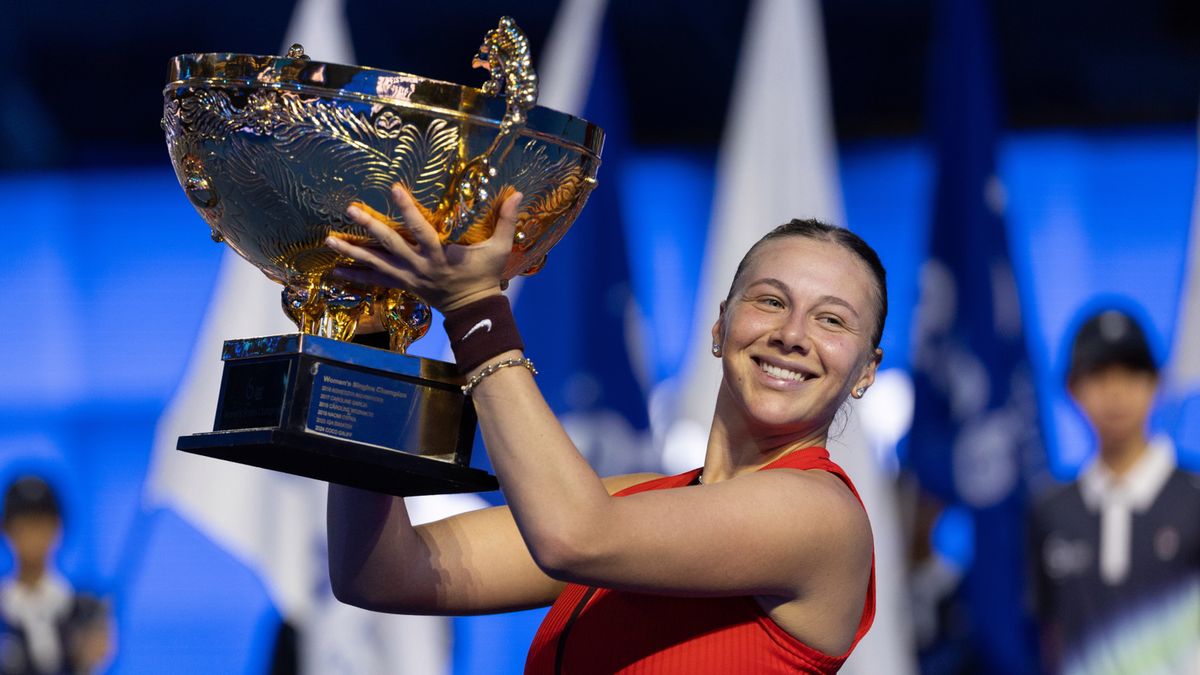 PAP/EPA / JESSICA LEE / Na zdjęciu: Amanda Anisimova