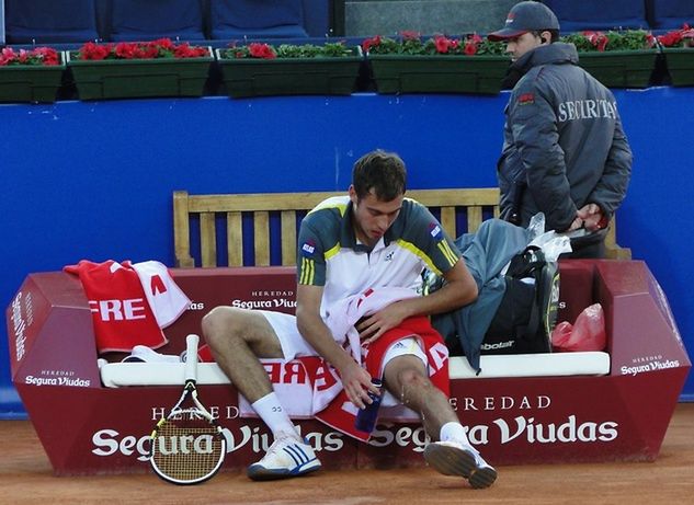 Jerzy Janowicz w 2013 roku przegrał w Barcelonie z Albertem Ramosem (Foto: Jarosław Dudek)