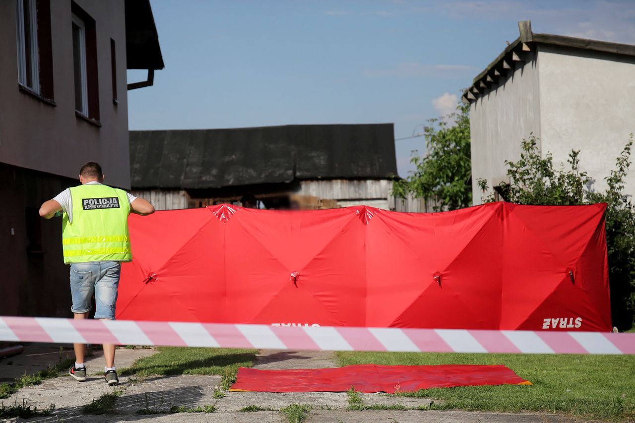 Łódzkie: Zarzuty dla mężczyzny, który zaatakował 16-latkę nożem. Odmówił składania wyjaśnień