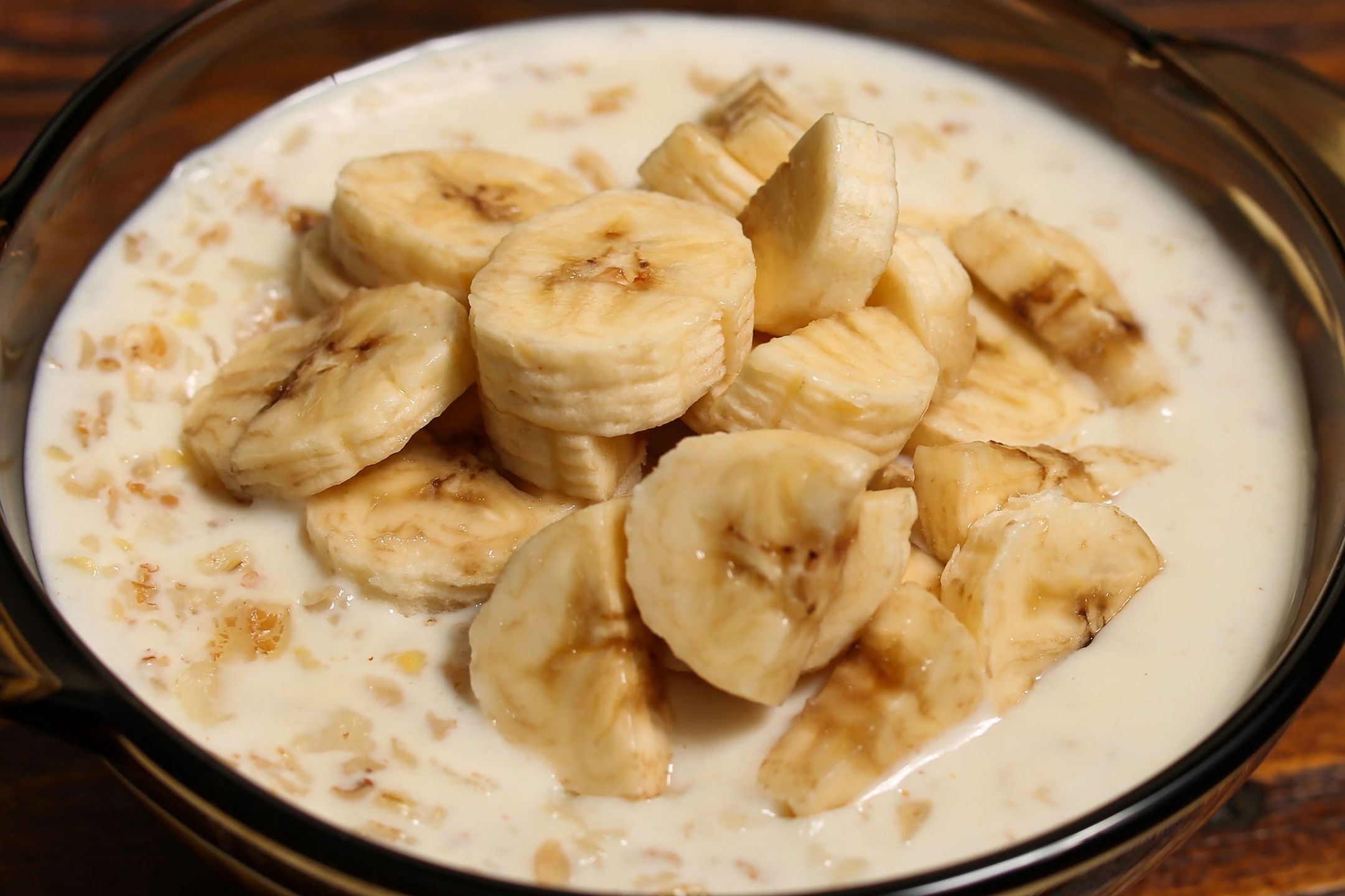 Owsianka na mleku z bananami