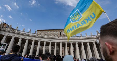 Wojna w Ukrainie. Watykan rusza z pomocą