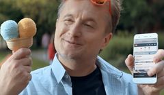 Robert Górski i Mikołaj Cieślak na lodach reklamują podwójny pakiet internetowy w Orange na Kartę (wideo)