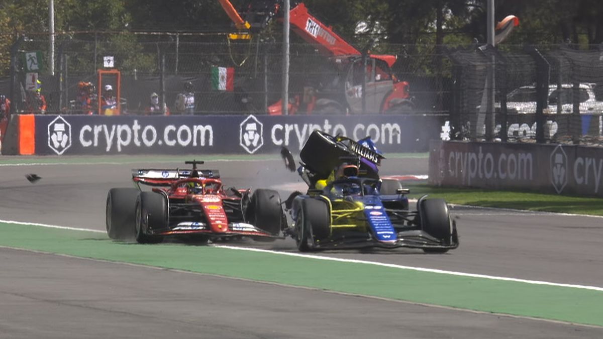 Formula 1 / Na zdjęciu: wypadek Alexandra Albona i Olivera Bearmana