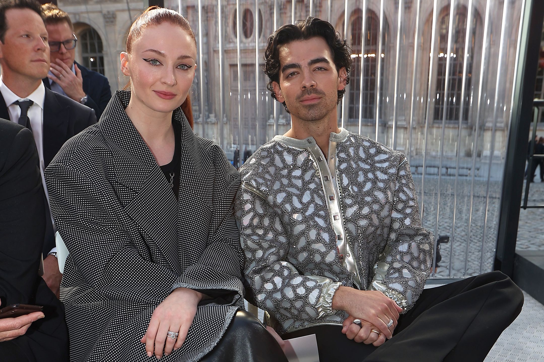 Joe Jonas i Sophie Turner na pokazie Louis Vuitton w październiku 2022