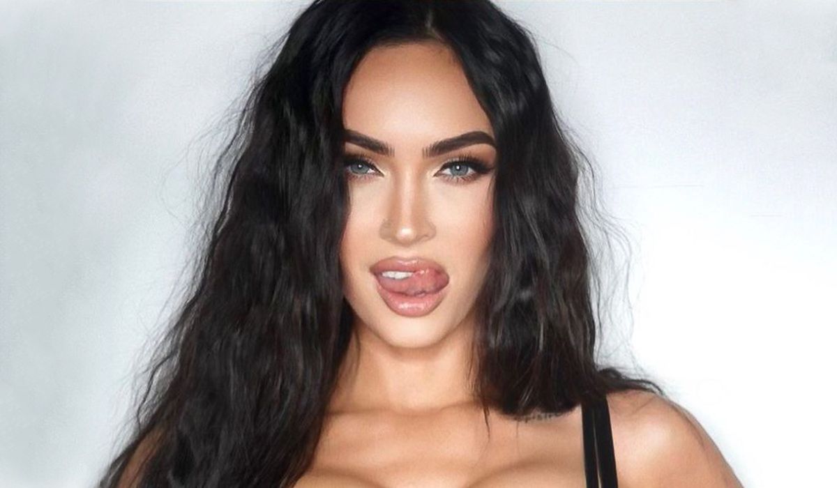 Megan Fox wie, jak zwrócić uwagę internetowych mas