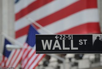 Lekkie spadki na Wall Street. Amazon rozczarował, Google pobił prognozy