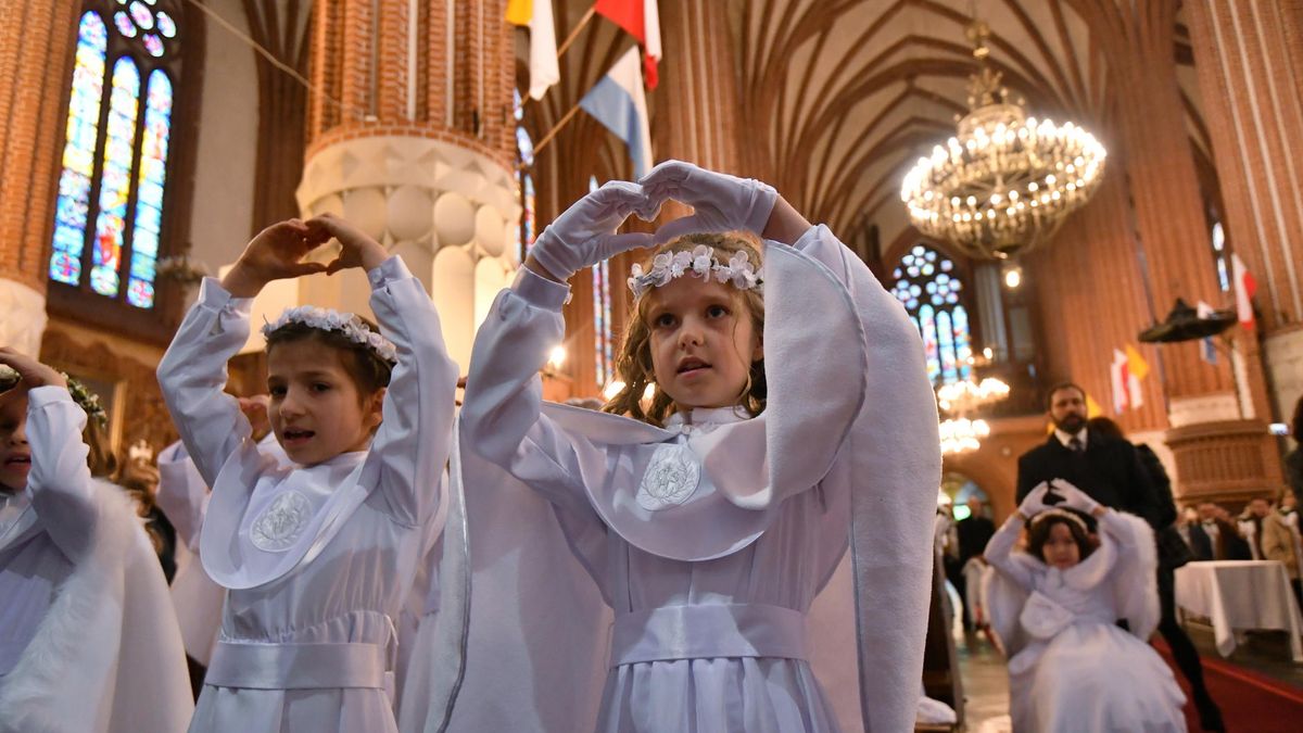 Komunijne imprezy potrafią wydrenować portfele rodziców