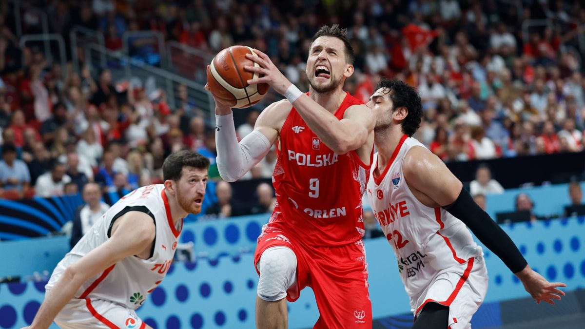 PAP/EPA / TOMS KALNINS  / Na zdjęciu: Mateusz Ponitka