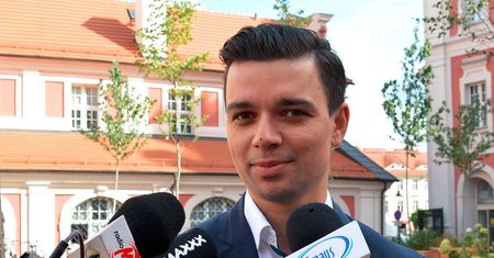 Kolejne złote dziecko PiS. Syn Przyłębskich pracuje dla państwowego giganta
