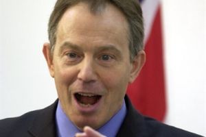 Tony Blair odwołał podpisywanie książki. Powód: protesty