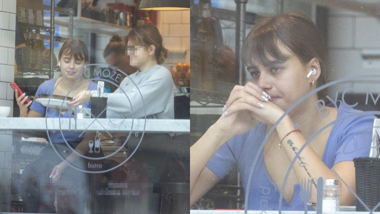 Oliwia Bieniuk na deszczu w gumowych klapkach