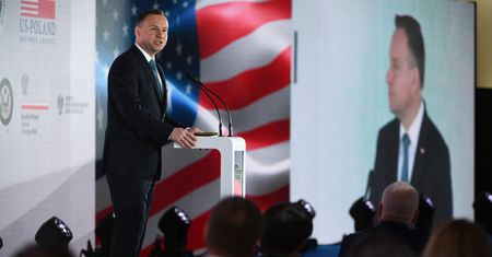Andrzej Duda chce podwojenia wymiany handlowej z USA. Otworzył Polsko-Amerykański Szczyt Gospodarczy