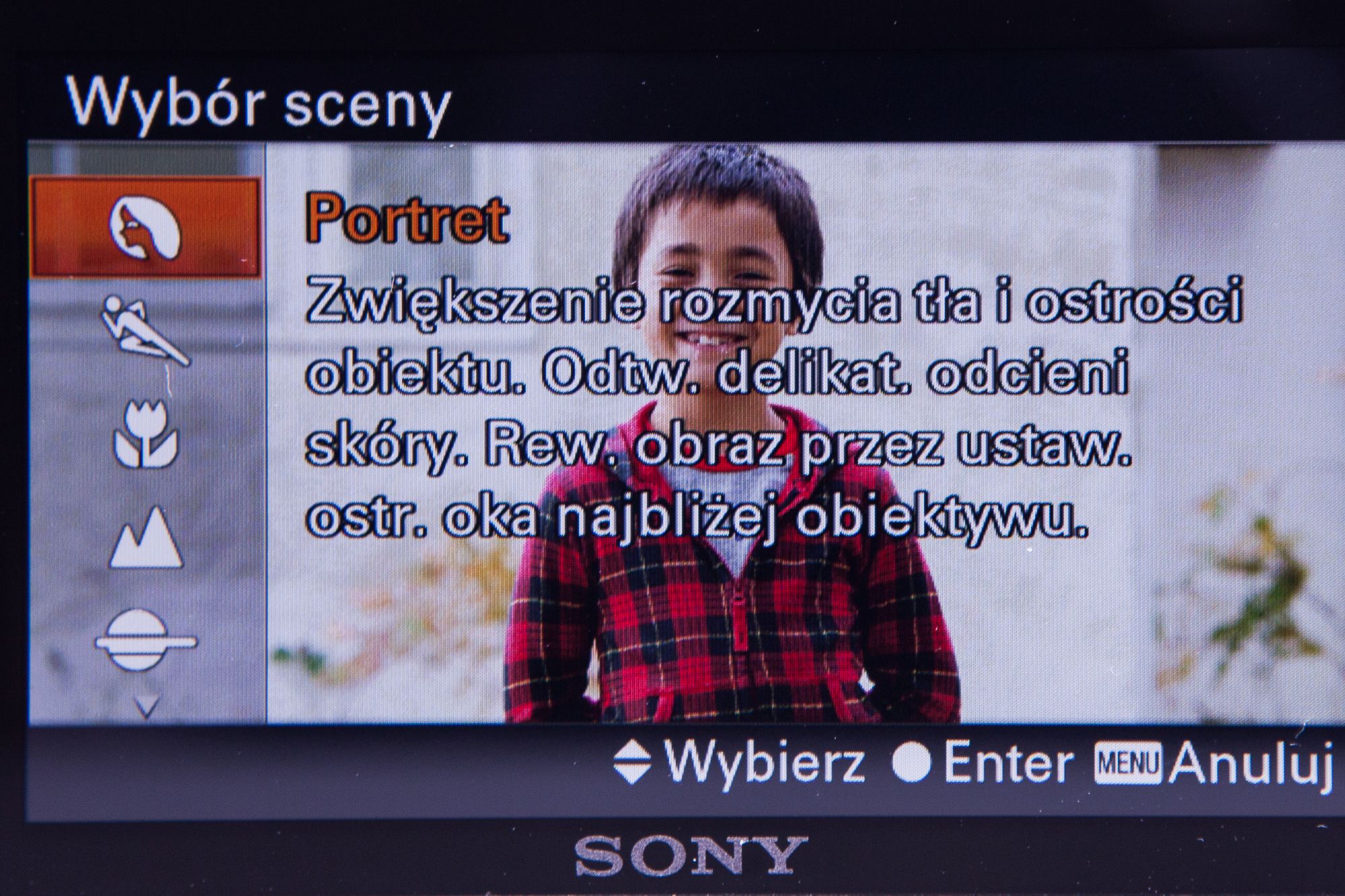 Sony A5100 - mały na zewnątrz, wielki w środku [test] 13