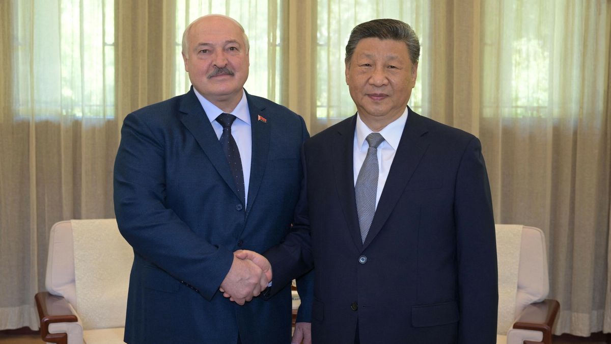 Temporary
In this handout picture taken and released by the Belarusian presidential press service on June 4, 2025, Belarus' President Alexander Lukashenko and Chinese President Xi Jinping hold a meeting in Beijing. (Photo by Handout / Belarusian presidential press service / AFP) / RESTRICTED TO EDITORIAL USE - MANDATORY CREDIT "AFP PHOTO / Belarusian presidential press service" - HANDOUT - NO MARKETING NO ADVERTISING CAMPAIGNS - DISTRIBUTED AS A SERVICE TO CLIENTS
HANDOUT