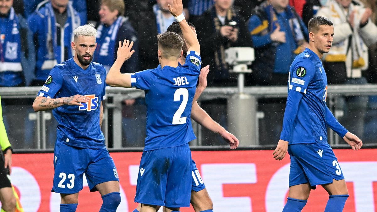 PAP / Jakub Kaczmarczyk / Na zdjęciu: piłkarze Lecha Poznań