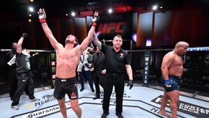 MMA. UFC 252. Wyniki gali. Stipe Miocić obronił pas. Nie zabrakło niespodzianek