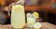 Jak zrobić lemoniadę cytrynową? Prosty przepis na orzeźwiający napój