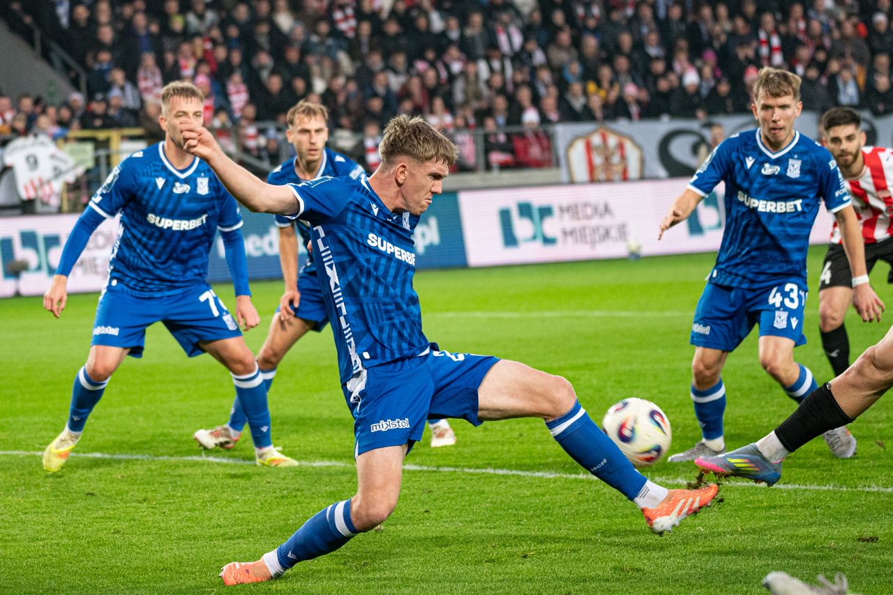 Lech kończy rok remisem w Krakowie. Kolejorz walczył w osłabieniu i dowiózł punkt