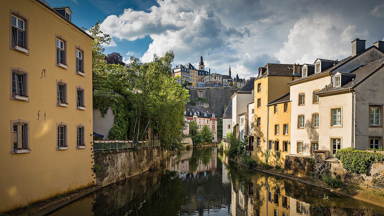 Luxembourg lures skilled professionals, but housing crisis looms