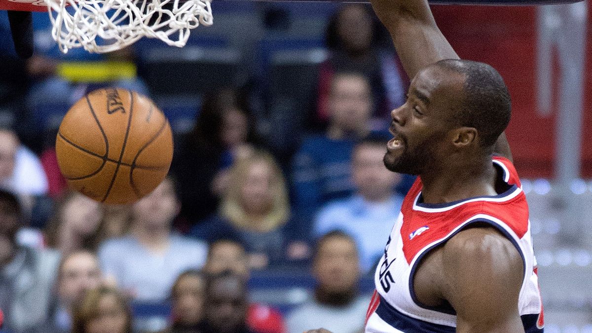 Emeka Okafor w barwach Wizards