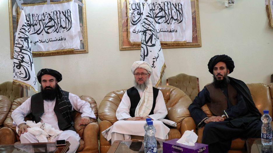 Afghanistan conflicts - Taliban's press conference in Kandaharepa09418626 Mullah Khairullah Khairkhwa (L), former western Herat Governor and one of five Taliban released from the US prison on Guantanamo Bay in exchange for US soldier Bowe Bergdahl, and now member of Taliban's Qatar political office sits with Mullah Abdul Salam Hanafi, as they speak to journalists in Kandahar, Afghanistan, 17 August 2021 (issued 18 August 2021). The new Taliban leadership that swept to power in Afghanistan has said it would not seek revenge against those who had fought against it and would protect the rights of Afghan women within the rules of Sharia law. Taliban spokesman Mujahid added the Taliban would work to avoid any return to conflict or for Afghanistan to become a hub for terrorism that would threaten other countries in the region.  EPA/STRINGER Dostawca: PAP/EPA.STRINGER