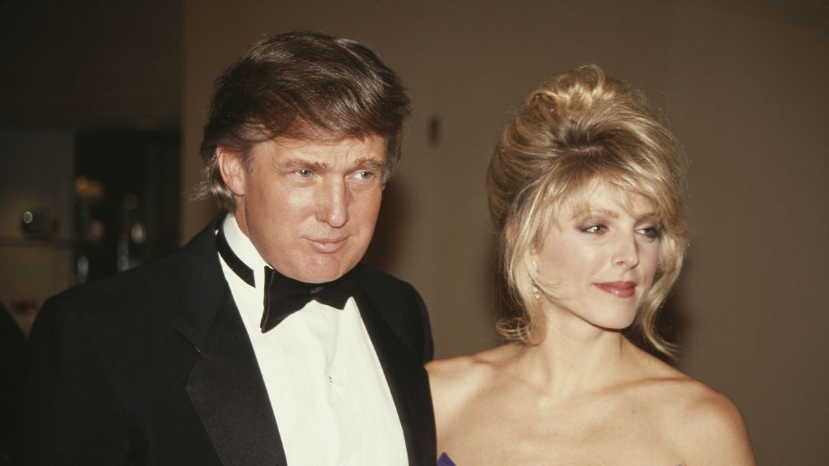 1992 Soap Opera Digest Awards
American businessman Donald Trump and American actress Marla Maples attend the 1992 Soap Opera Digest Awards, held at the Beverly Hilton Hotel in Beverly Hills, California, 10th January 1992.  (Photo by Vinnie Zuffante/Getty Images)
Vinnie Zuffante
huty26168