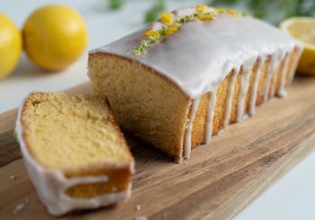Zamiast chlebka bananowego, przygotowuje coś innego. Smakuje jeszcze lepiej i jest dziecinnie prosty