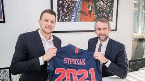 Wielki transfer Kamila Syprzaka. Polak będzie grać w PSG