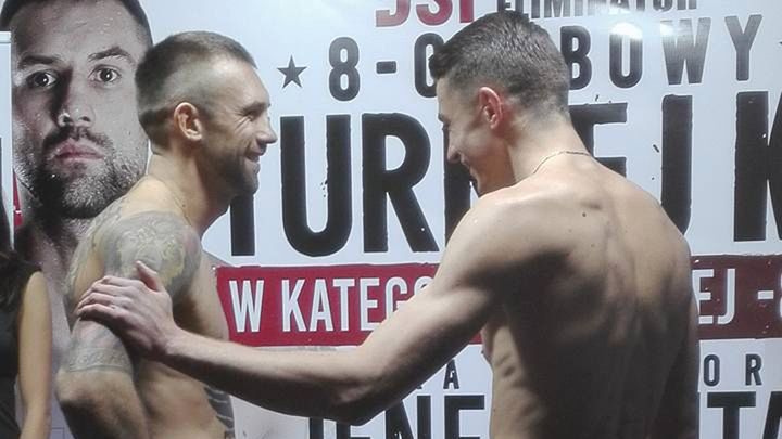 Materiały prasowe / DSF Kickboxing Challenge / Kamil Ruta i Kamil Jenel podczas ceremonii ważenia