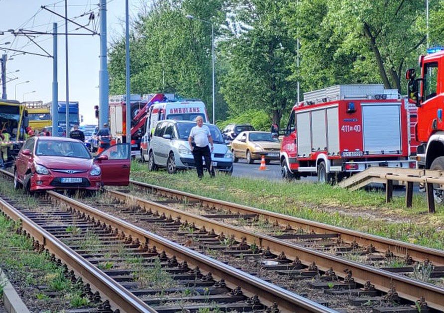 Śląskie. Wypadek autobusu w Bytomiu. Są ranni