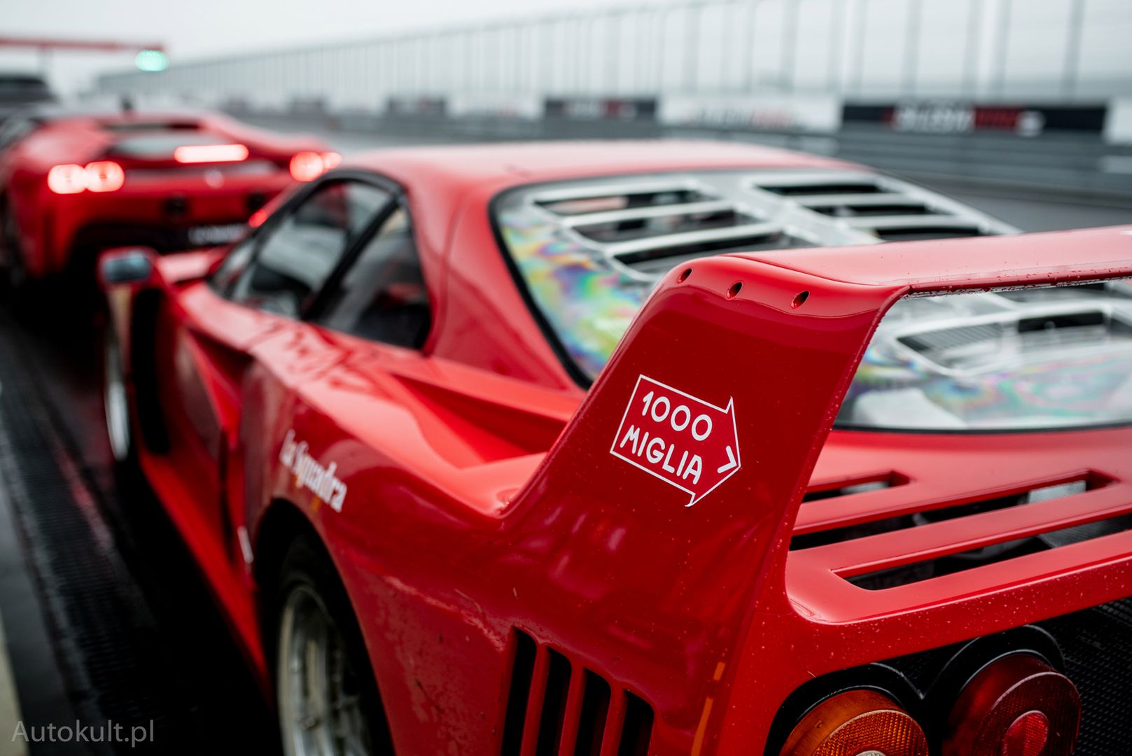 Ferrari SF90 Stradale (2021) vs Ferrari F40 (1990)