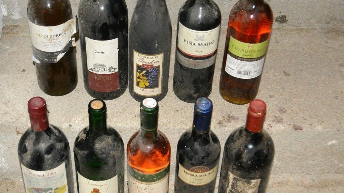 Skradzione butelki z winem