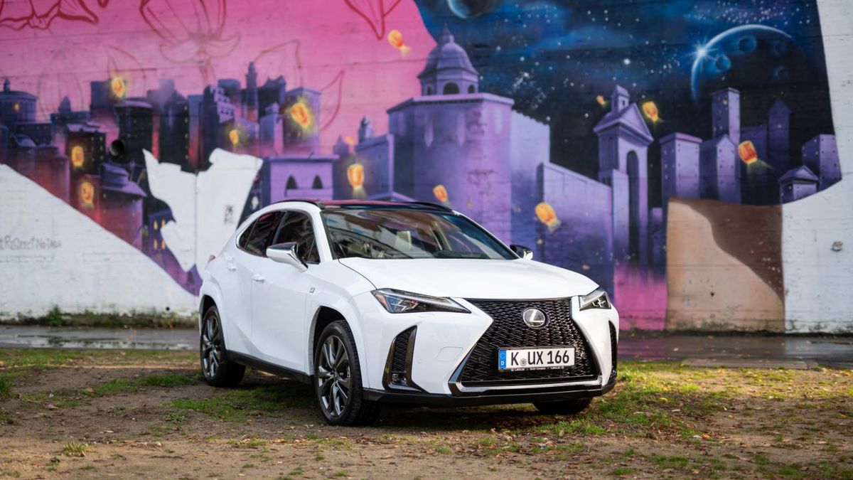 Lexus UX