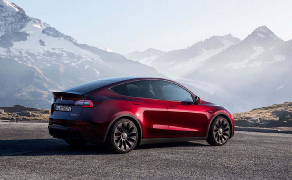 Tesla wycofuje prawie 3500 egzemplarzy Modelu Y, aby poprawić śruby