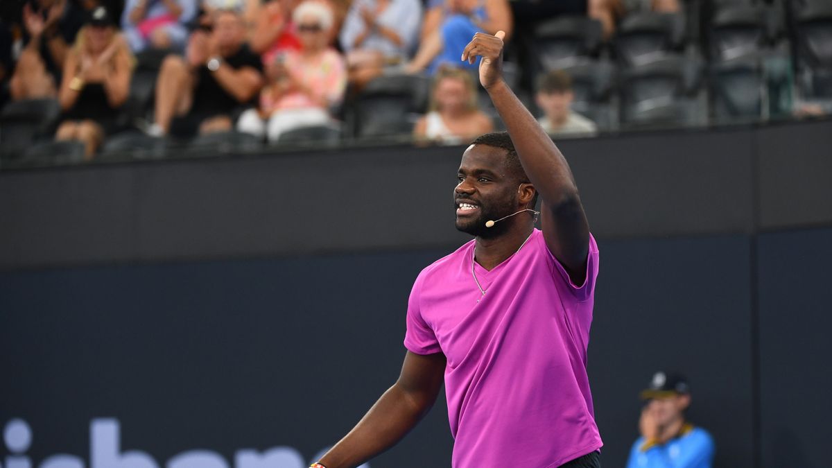 PAP/EPA / Jono Searle / Na zdjęciu: Frances Tiafoe