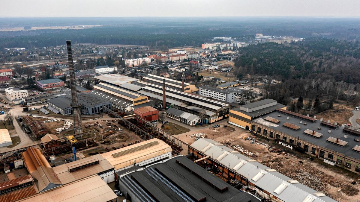 Na zdjęciu teren Walcowni Rur "Andrzej"