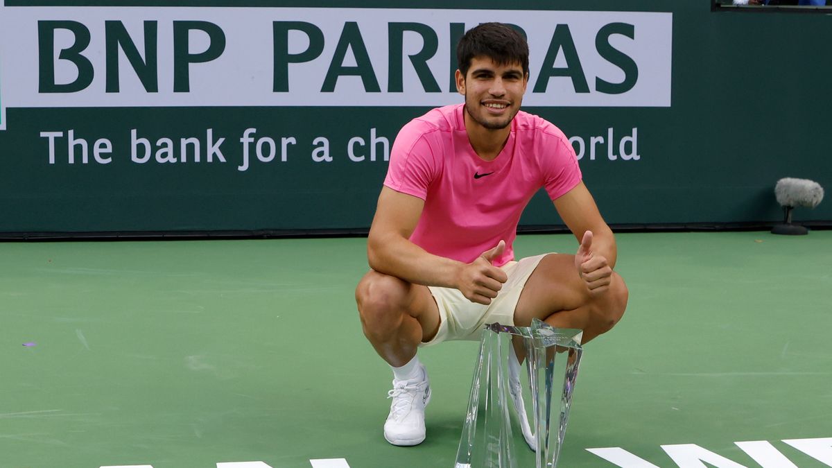 Zdjęcie okładkowe artykułu: PAP/EPA / John G. Mabanglo / Na zdjęciu: Carlos Alcaraz, mistrz BNP Paribas Open 2023