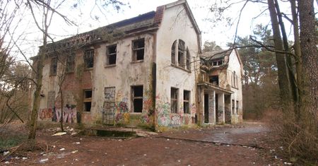 "Zofiówka" dawny szpital w pięknym kurorcie miejscem koszmaru wielu ludzi
