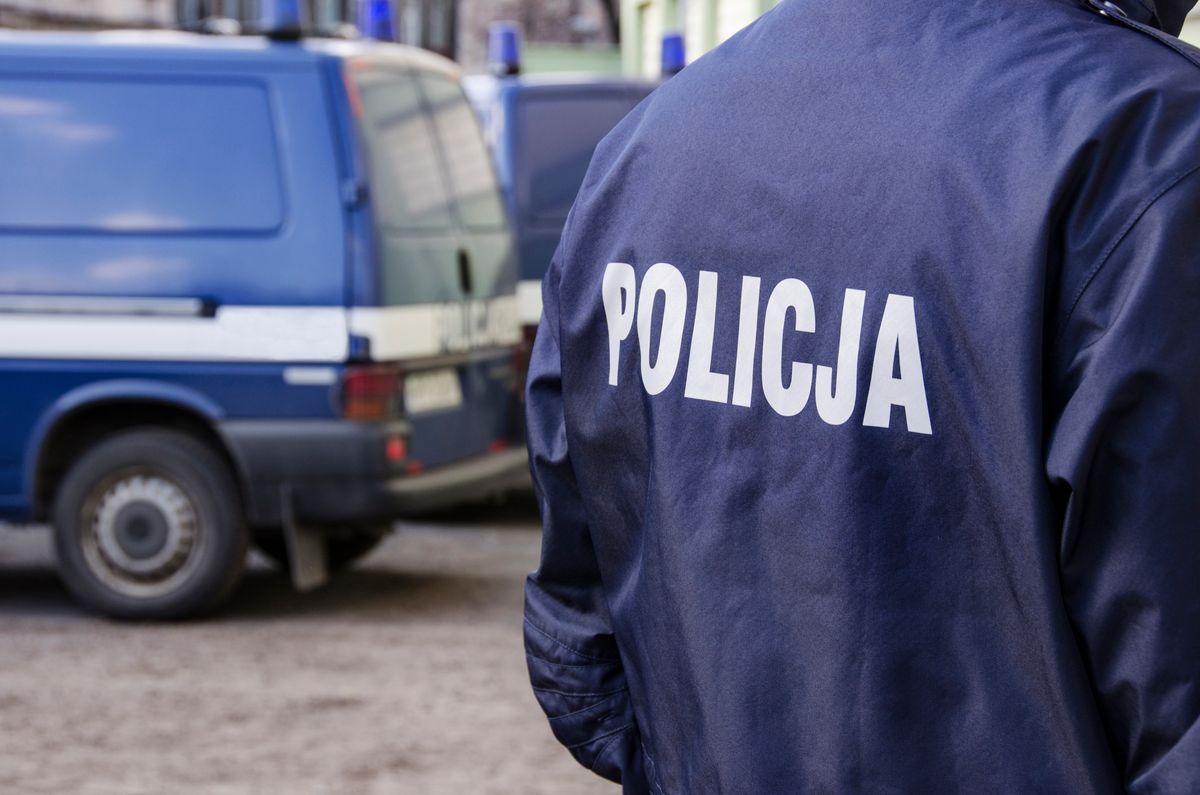 Afera we Włocławku. Policjanci zawieszeni za nagrywanie półnagiej kobiety