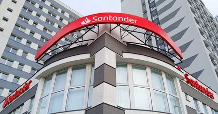 KNF ukarała Santander Bank Polska. Ponad 20 mln zł do zapłaty