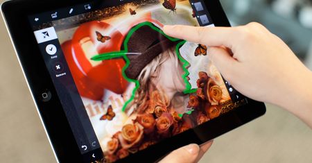 iPad jednak nie zastąpi komputera. Adobe kończy z dotykowym Photoshopem